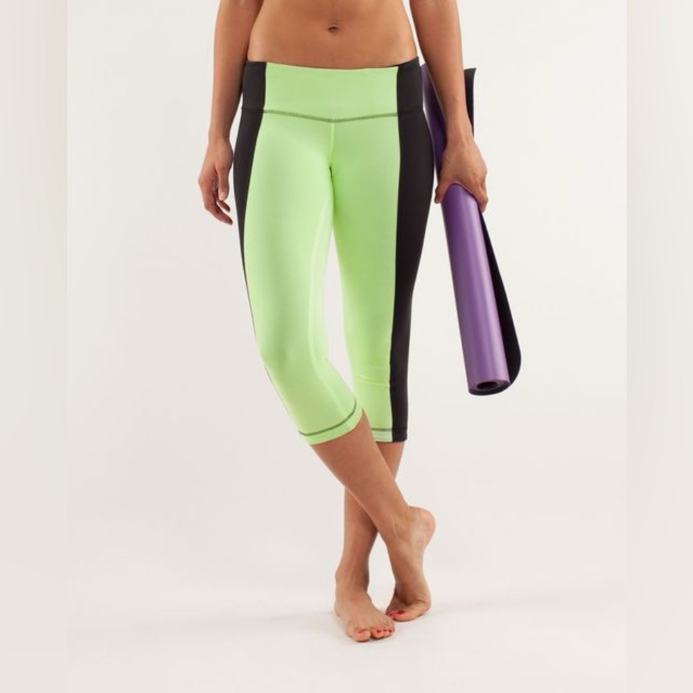 Lululemon Cropped Leggings Size 4
